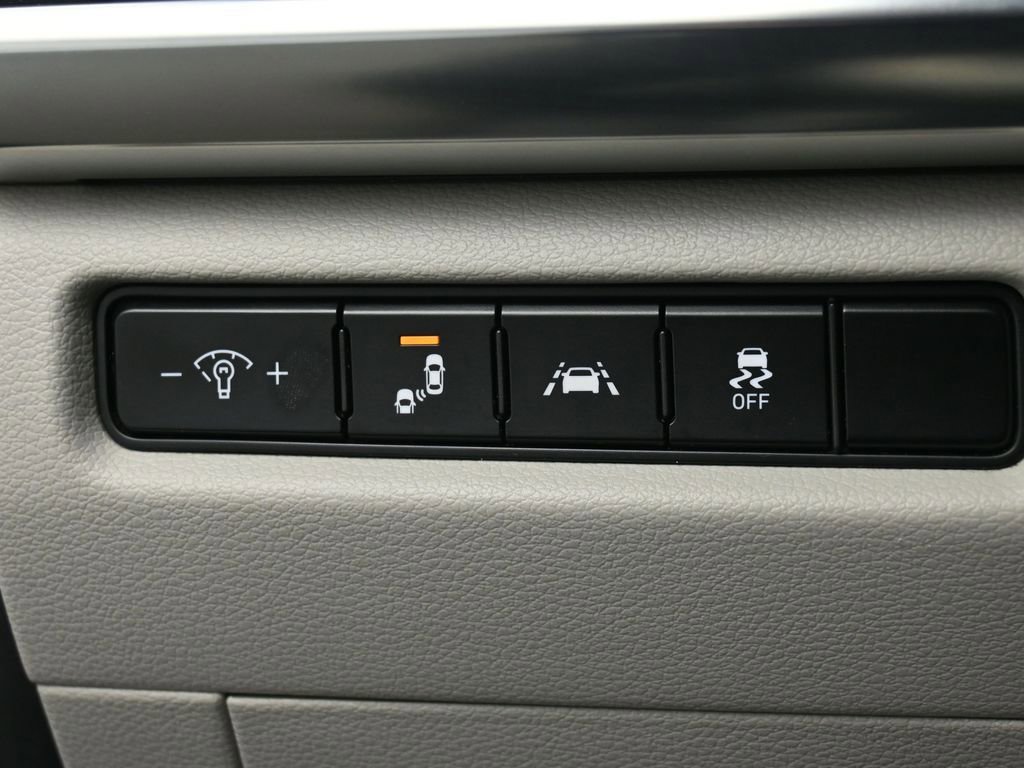 Used 2022 Kia Telluride S image 38