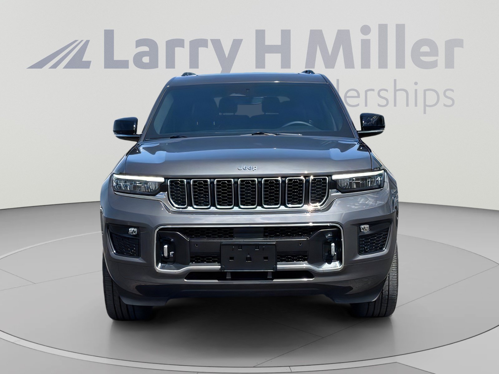 Used 2023 Jeep Grand Cherokee L Overland AWD/4WD image 8