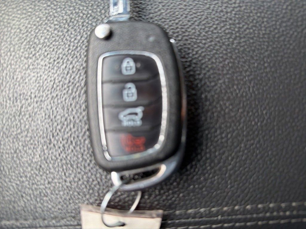 Used 2017 Hyundai Tucson SE image 21