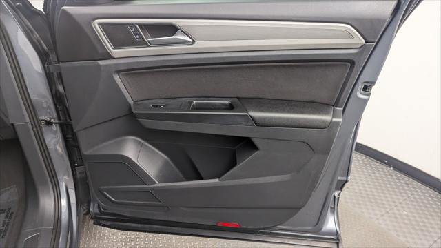 Used 2018 Volkswagen Atlas S image 22