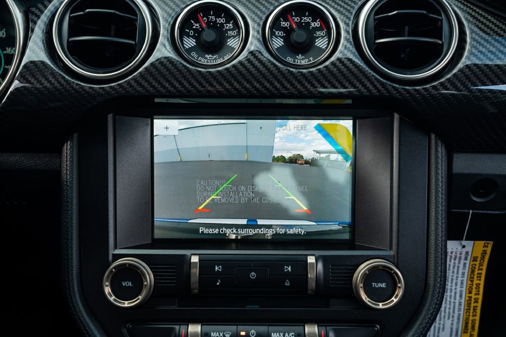 Used 2021 Ford Mustang Shelby GT500 w/ Carbon Fiber Track Pack image 46