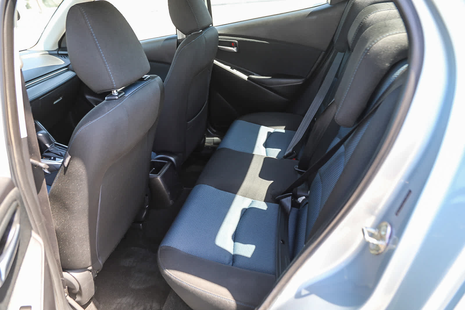 Used 2018 Toyota Yaris iA FWD image 18