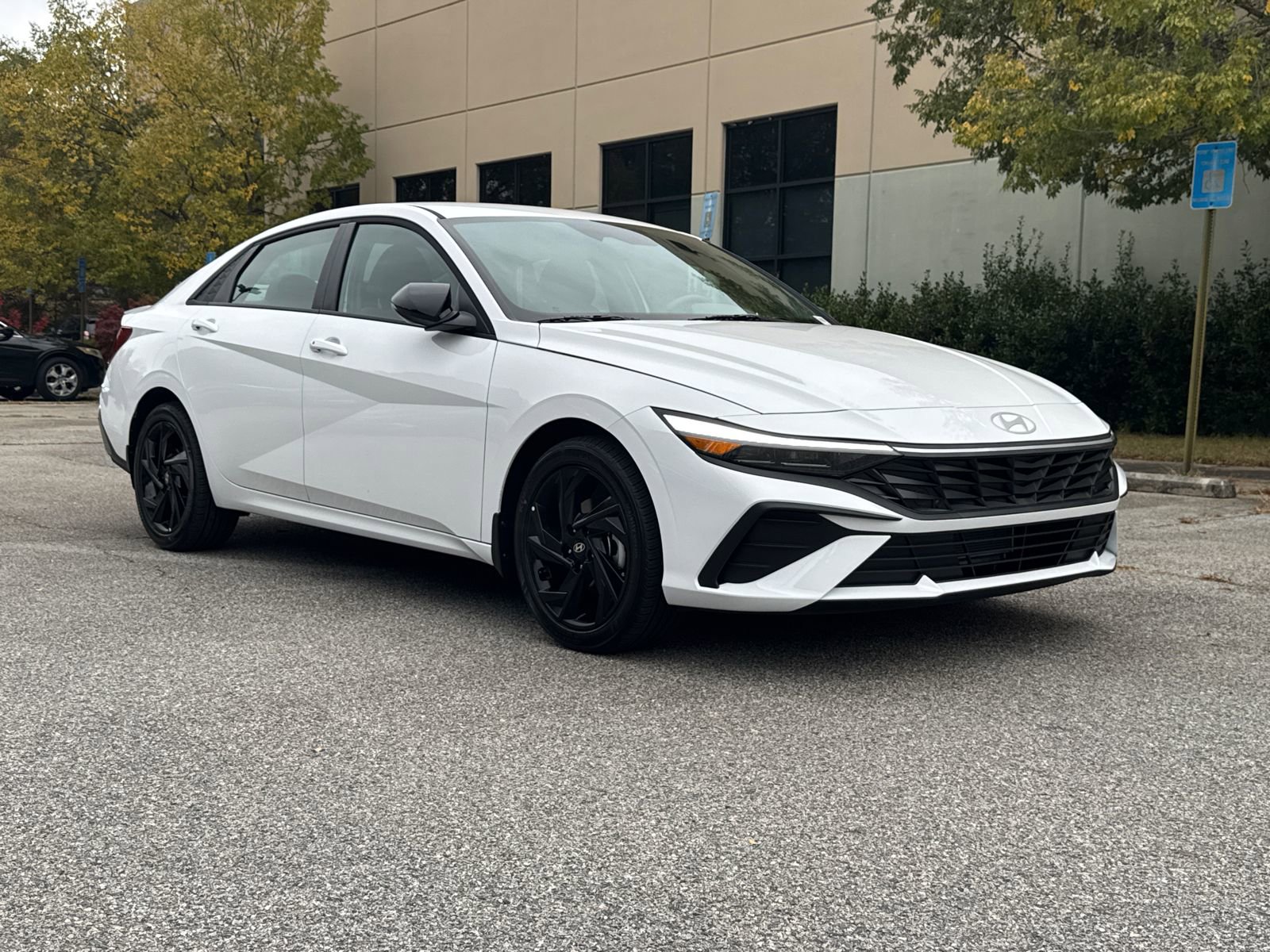 New 2026 Hyundai Elantra Sport image 3