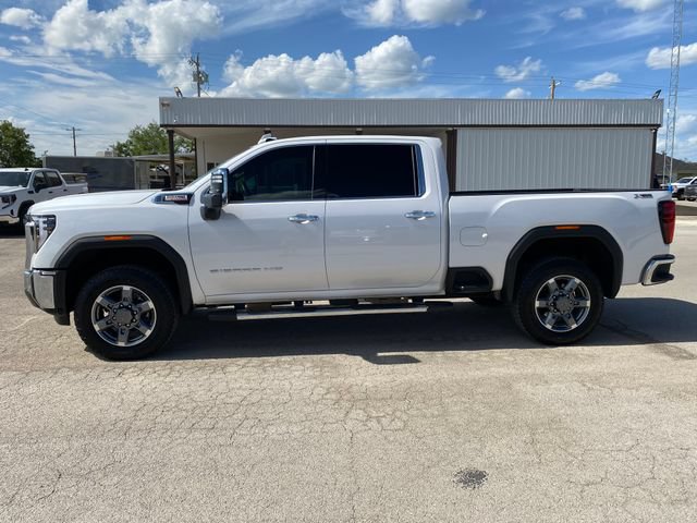 Used 2025 GMC Sierra 2500 SLT w/ SLT Premium Package AWD/4WD image 3