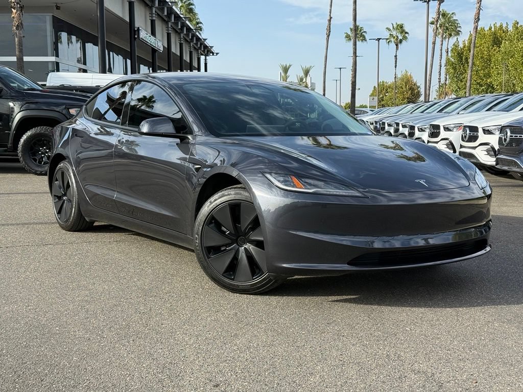 Used 2024 Tesla Model 3 Standard Range RWD image 1
