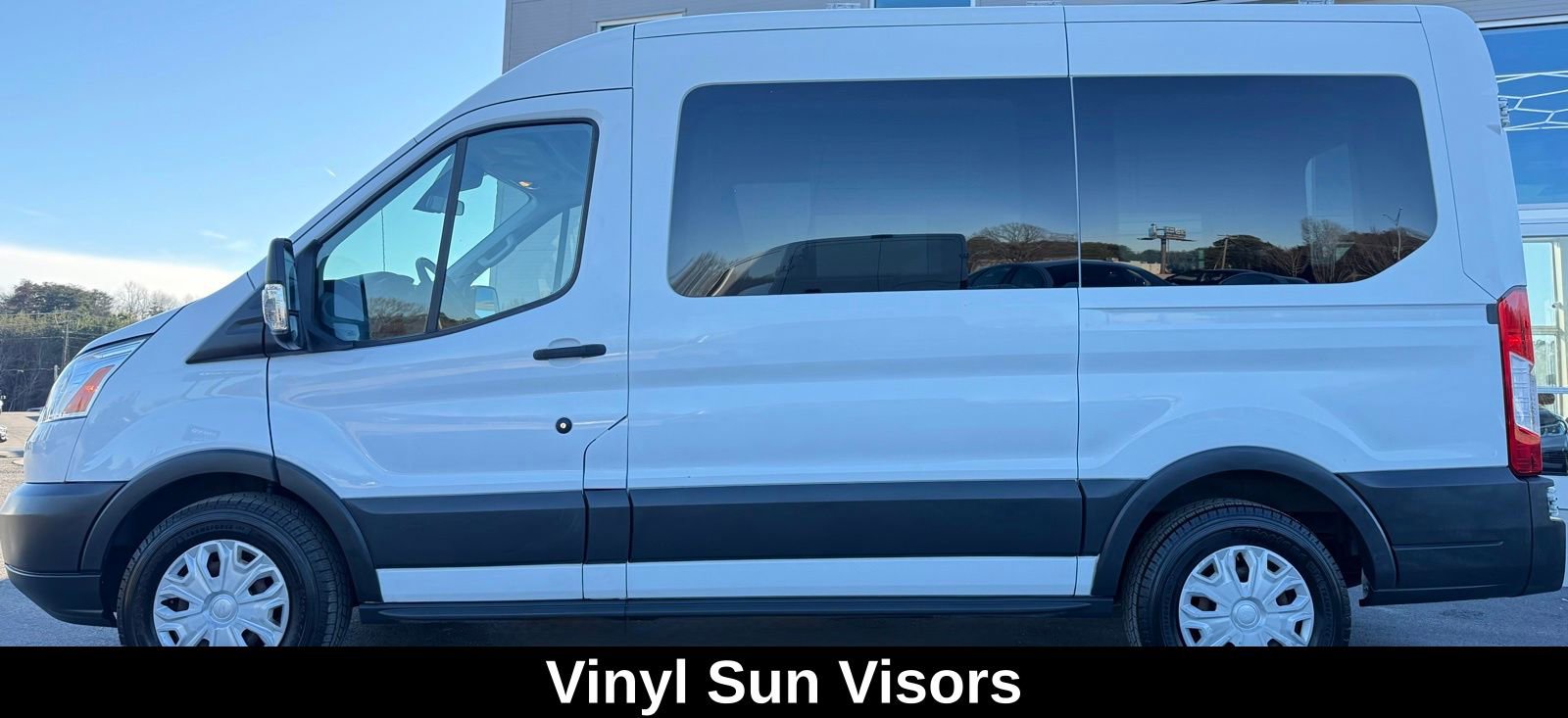 Used 2018 Ford Transit 150 XLT RWD image 12