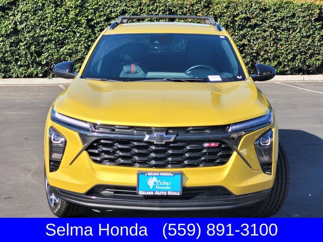 Used 2024 Chevrolet Trax RS image 3