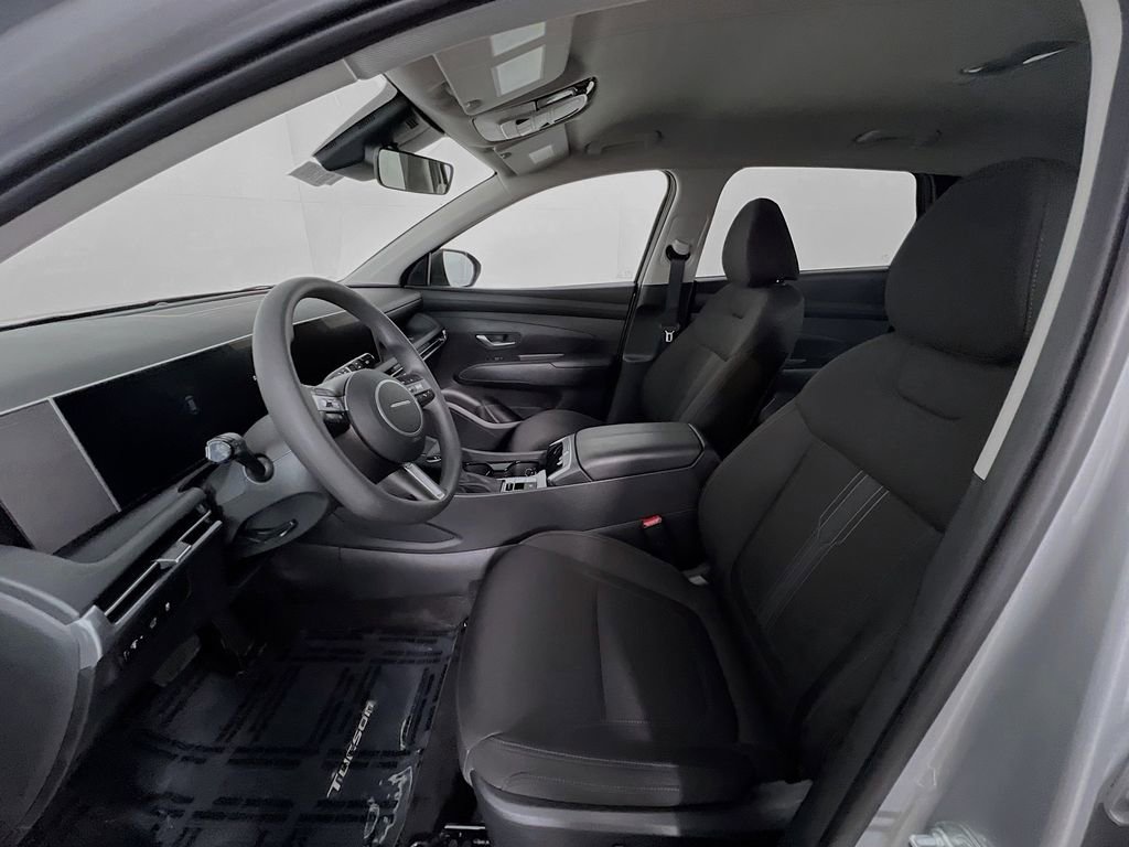 Used 2025 Hyundai Tucson SEL AWD/4WD image 19
