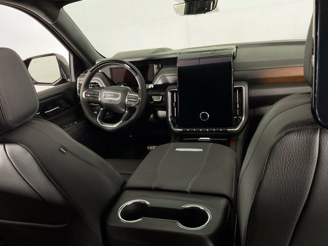New 2026 GMC Yukon Denali w/ Denali Reserve Package AWD/4WD image 15