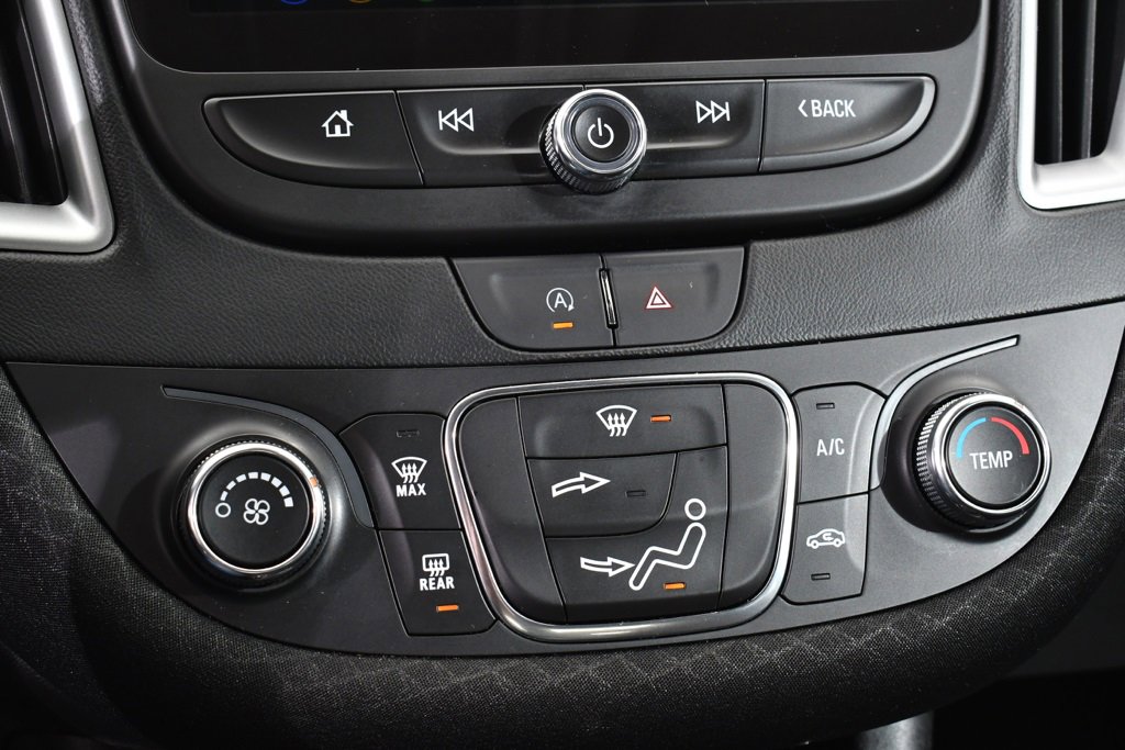 Used 2023 Chevrolet Malibu RS image 29