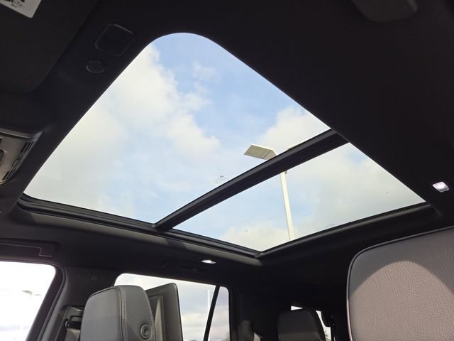 Used 2021 GMC Yukon Denali w/ Denali Ultimate Package image 3