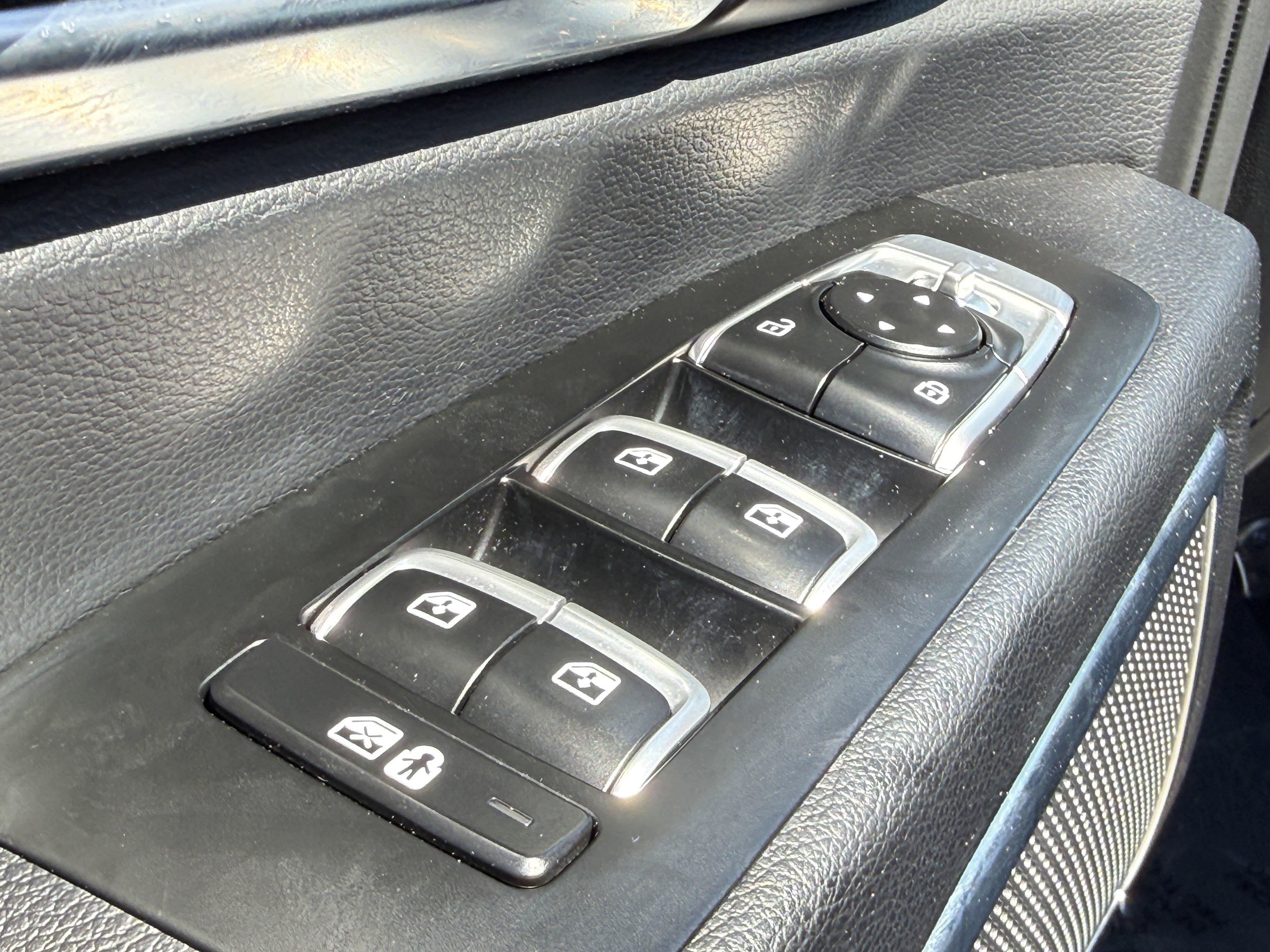 Certified 2024 Kia Telluride SX image 14