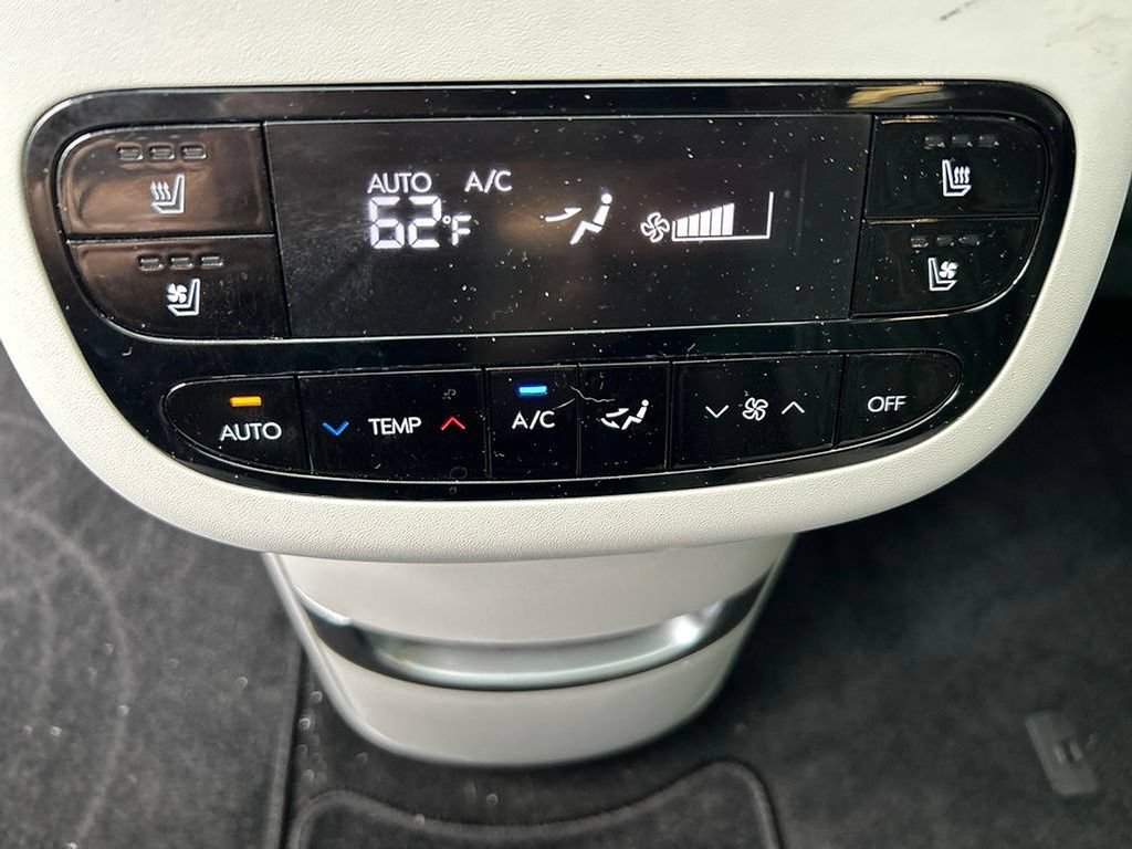 Used 2026 Hyundai Ioniq 9 Calligraphy AWD/4WD image 21