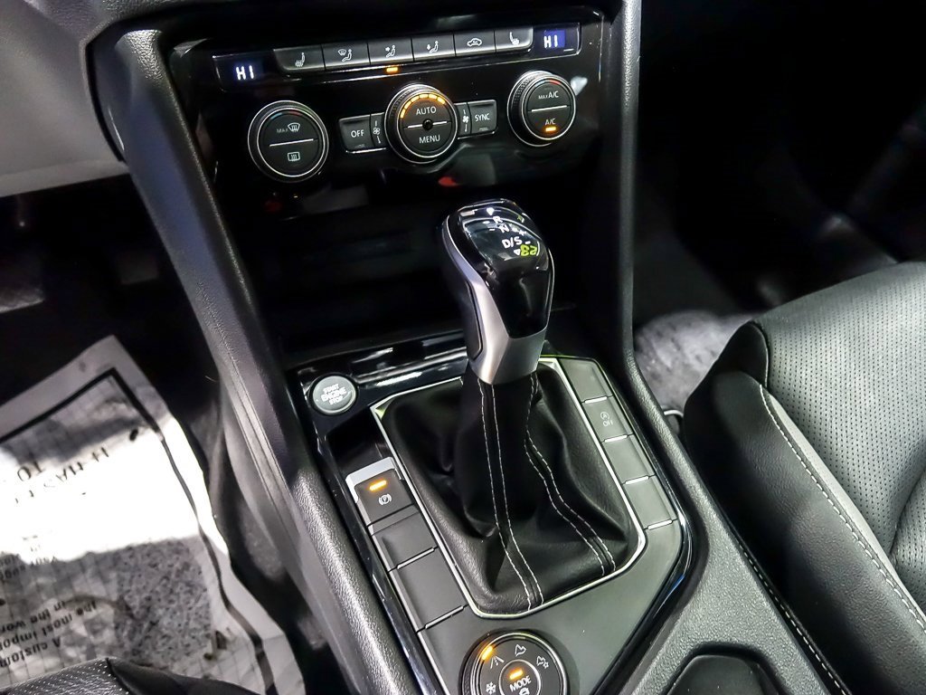 Used 2023 Volkswagen Taos SEL image 27