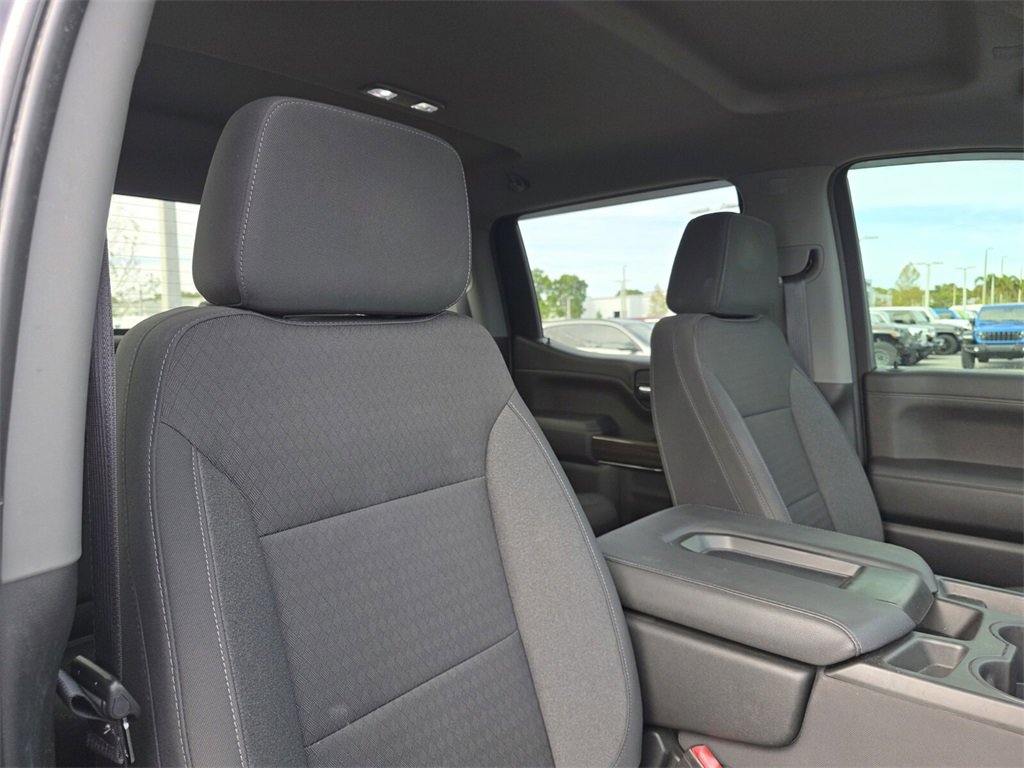 Used 2022 Chevrolet Silverado 1500 RST image 11