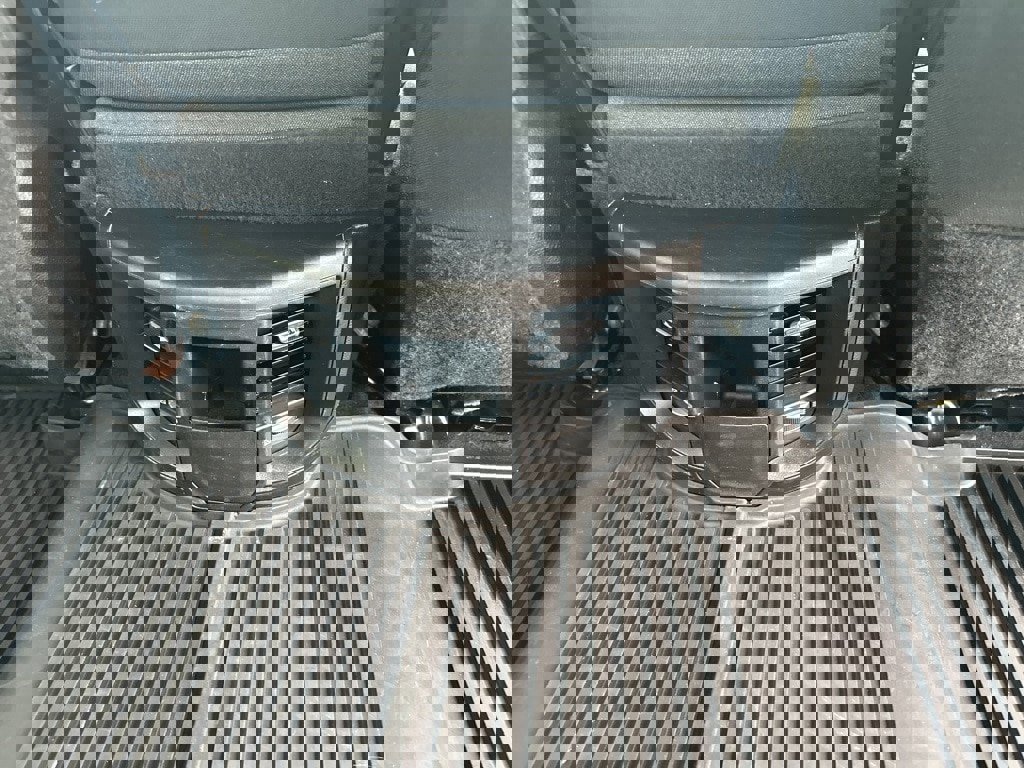 Used 2020 RAM 2500 Big Horn w/ Level 1 Equipment Group image 12