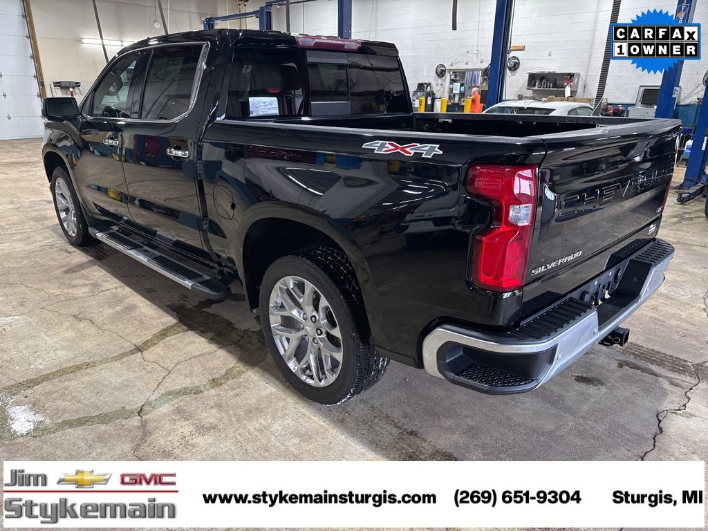 Used 2019 Chevrolet Silverado 1500 LTZ w/ LTZ Plus Package image 3