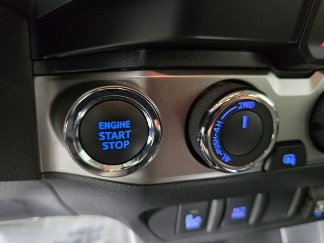 Used 2023 Toyota Tacoma SR5 w/ Technology Package AWD/4WD image 30