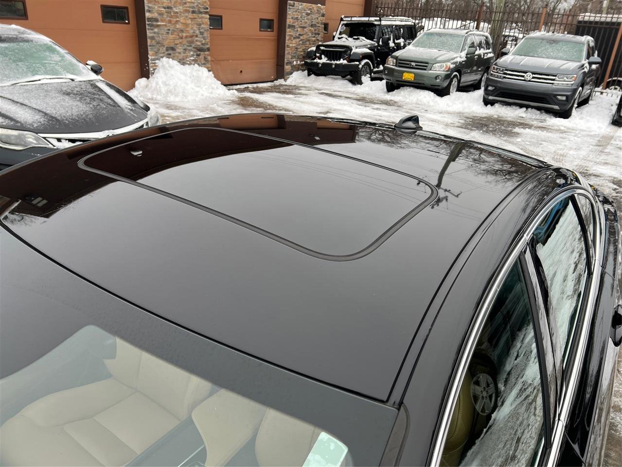 Used 2017 Volvo S90 T6 Momentum w/ Vision Package AWD/4WD image 12
