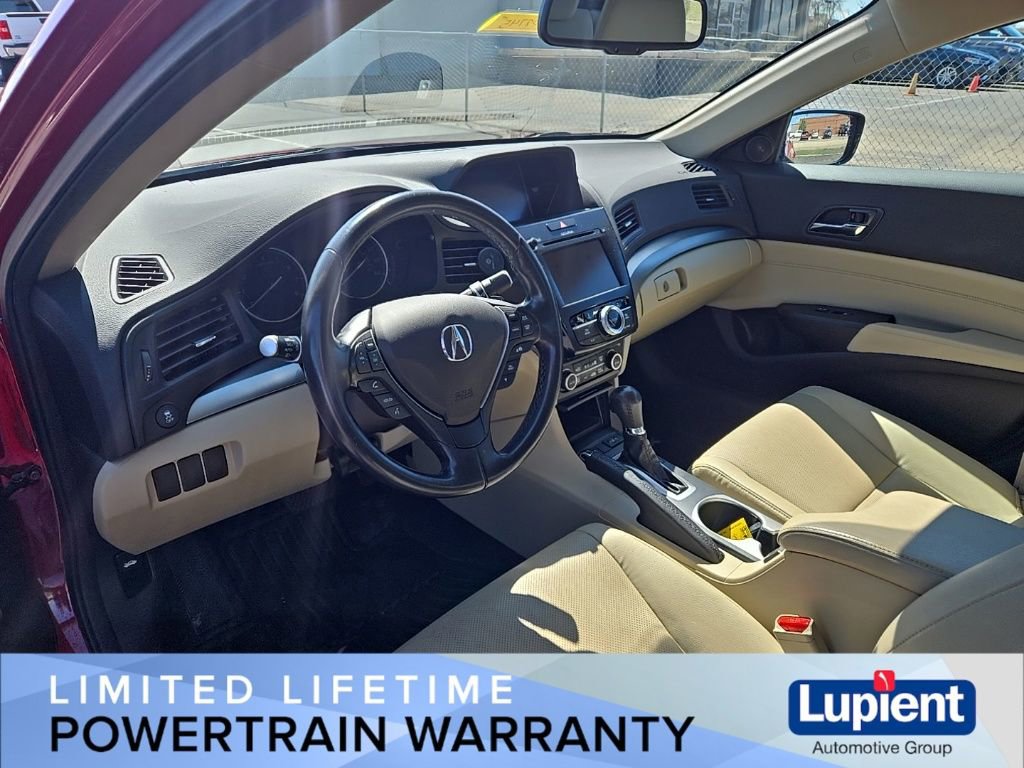 Used 2017 Acura ILX w/ Premium Package image 12