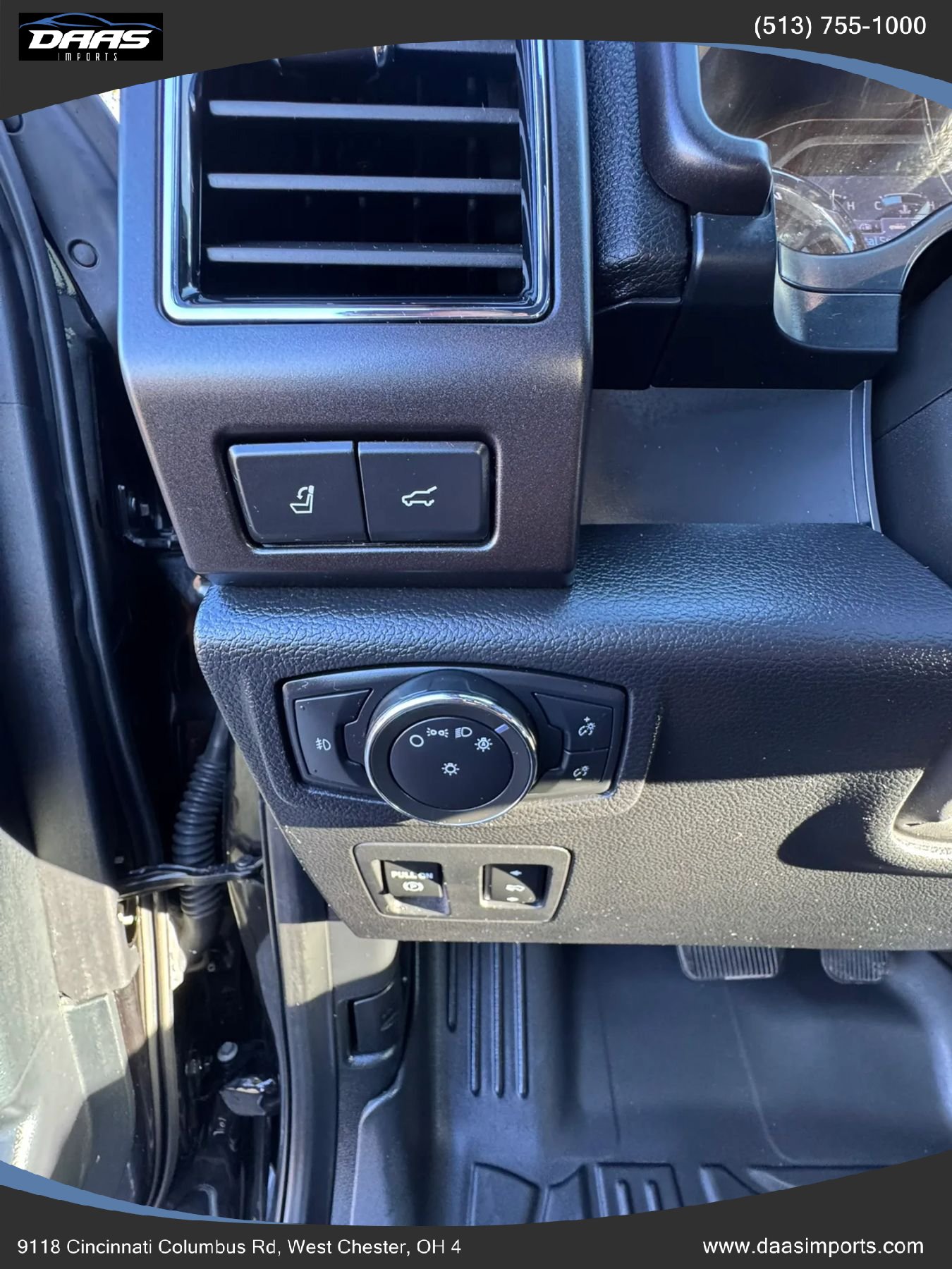 Used 2021 Ford Expedition Limited AWD/4WD image 16
