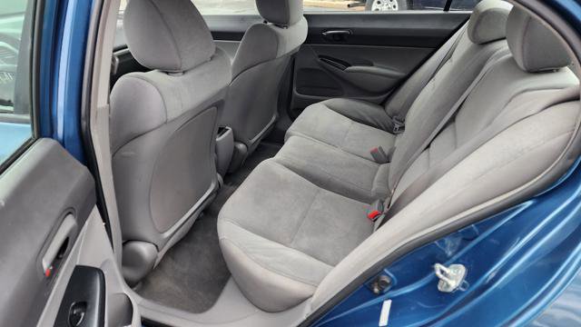 Used 2010 Honda Civic DX-VP image 16