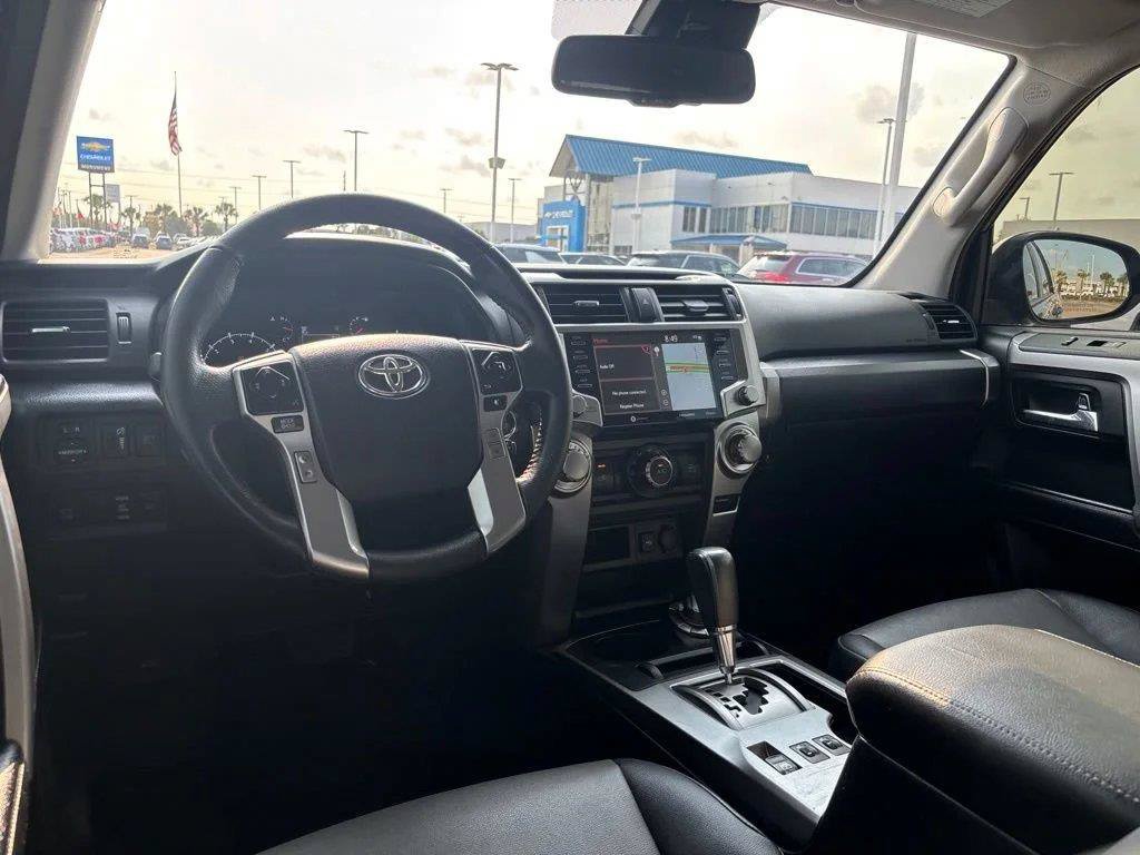 Used 2022 Toyota 4Runner SR5 Premium AWD/4WD image 44