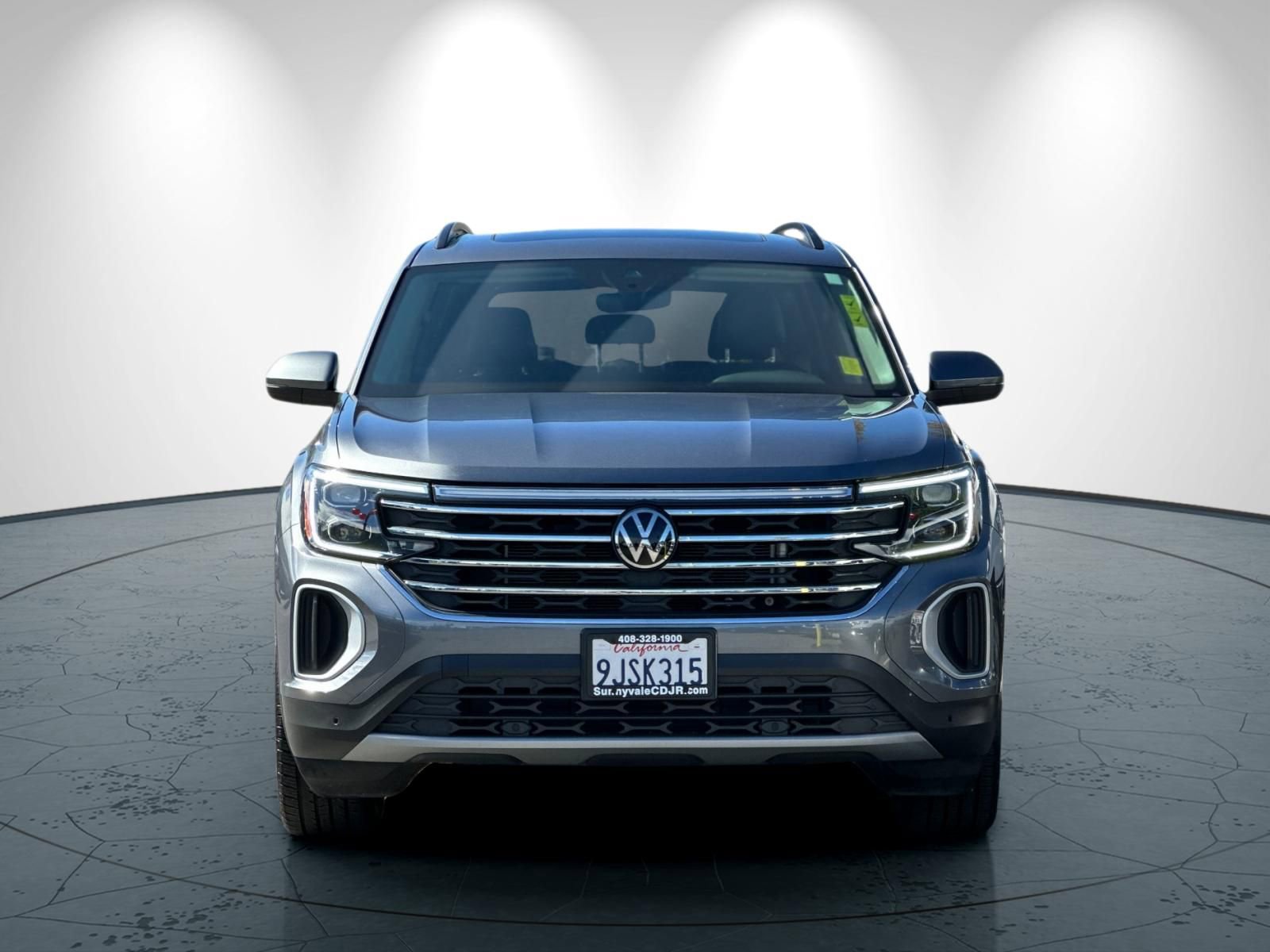 Used 2024 Volkswagen Atlas SE image 9