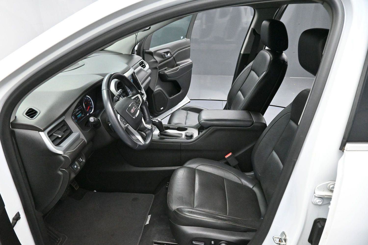 Used 2019 GMC Acadia SLT FWD image 12