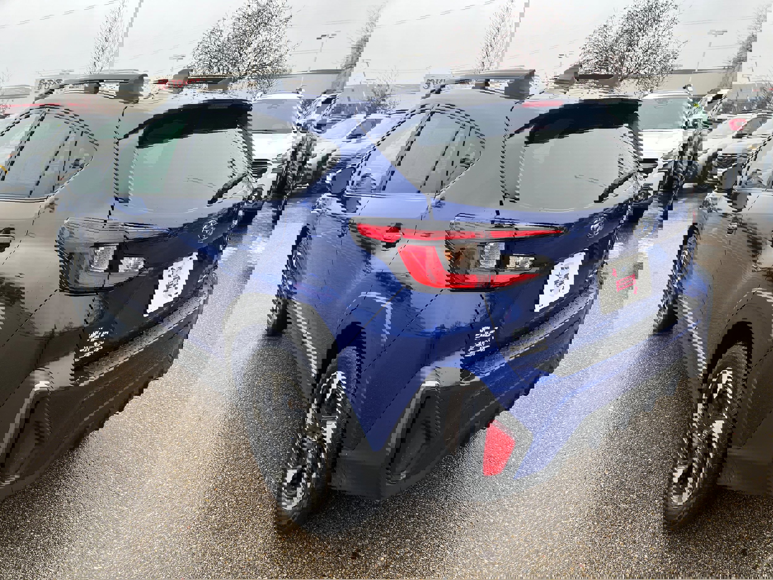 Certified 2025 Subaru Crosstrek 2.5i Limited w/ Crosstrek Mirror Package image 5