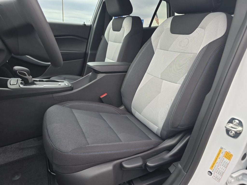 New 2026 Chevrolet Trax LS w/ LS Convenience Package FWD image 14
