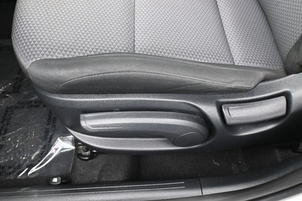 Used 2024 Kia Soul LX w/ Option Group 015 FWD image 15