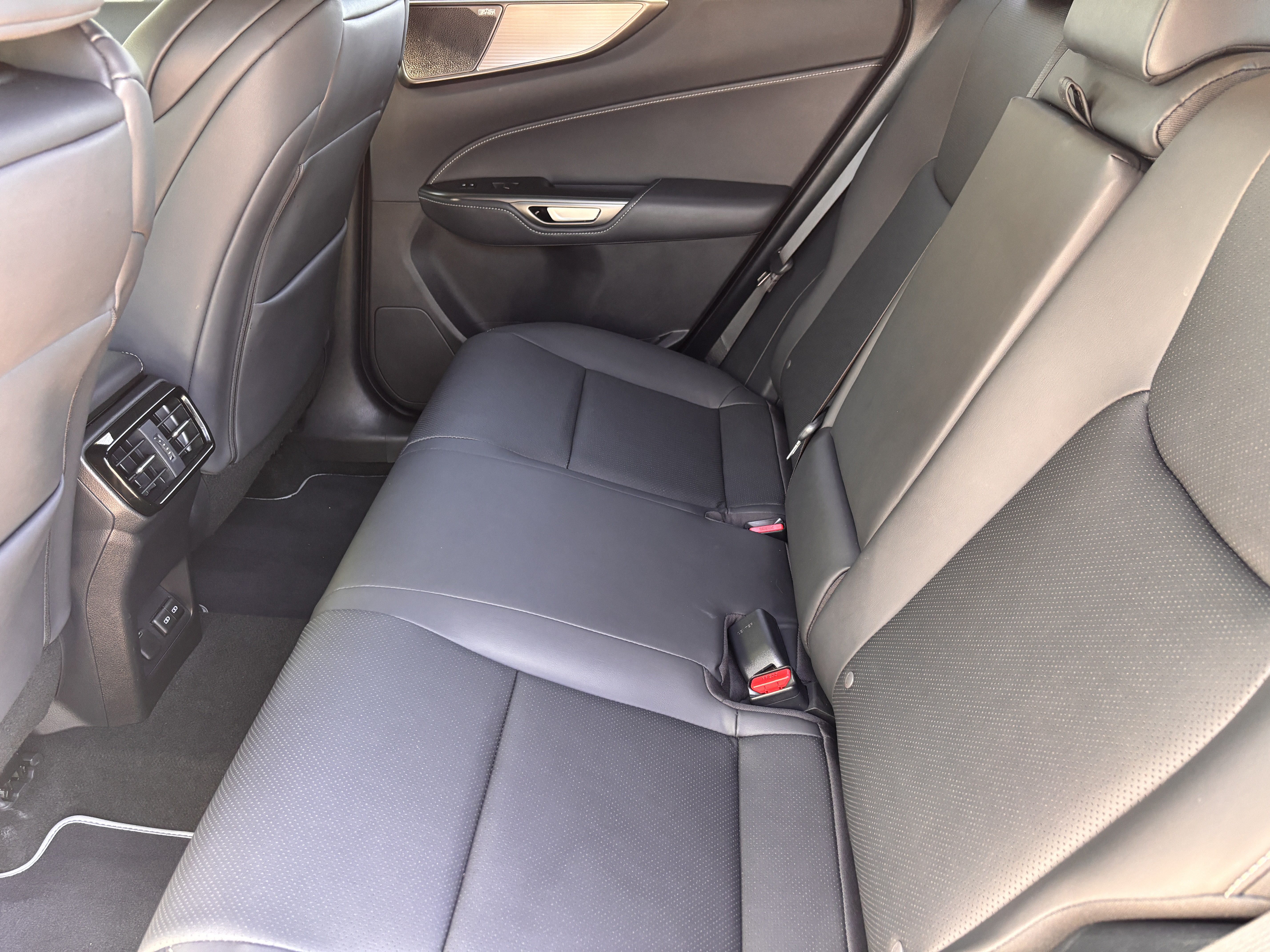 Used 2024 Lexus NX 350 F Sport AWD/4WD image 34
