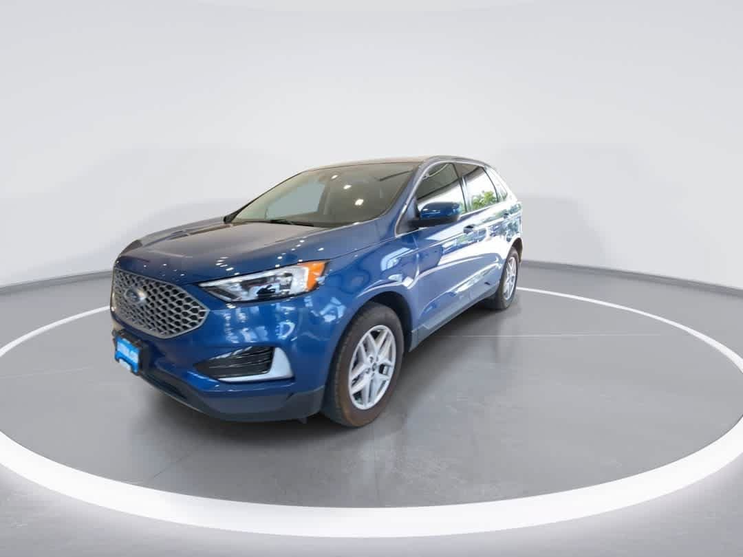 Used 2024 Ford Edge SEL AWD/4WD image 4