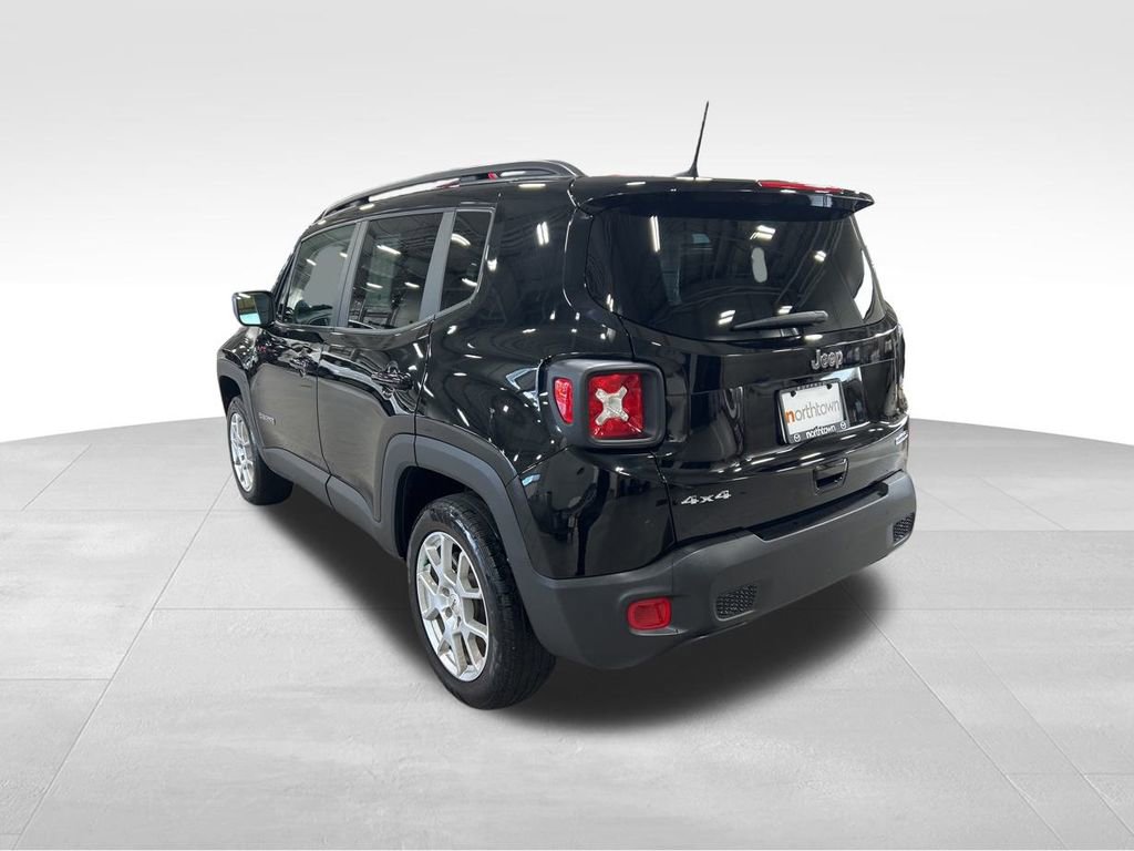 Used 2022 Jeep Renegade Latitude w/ Convenience Group image 9