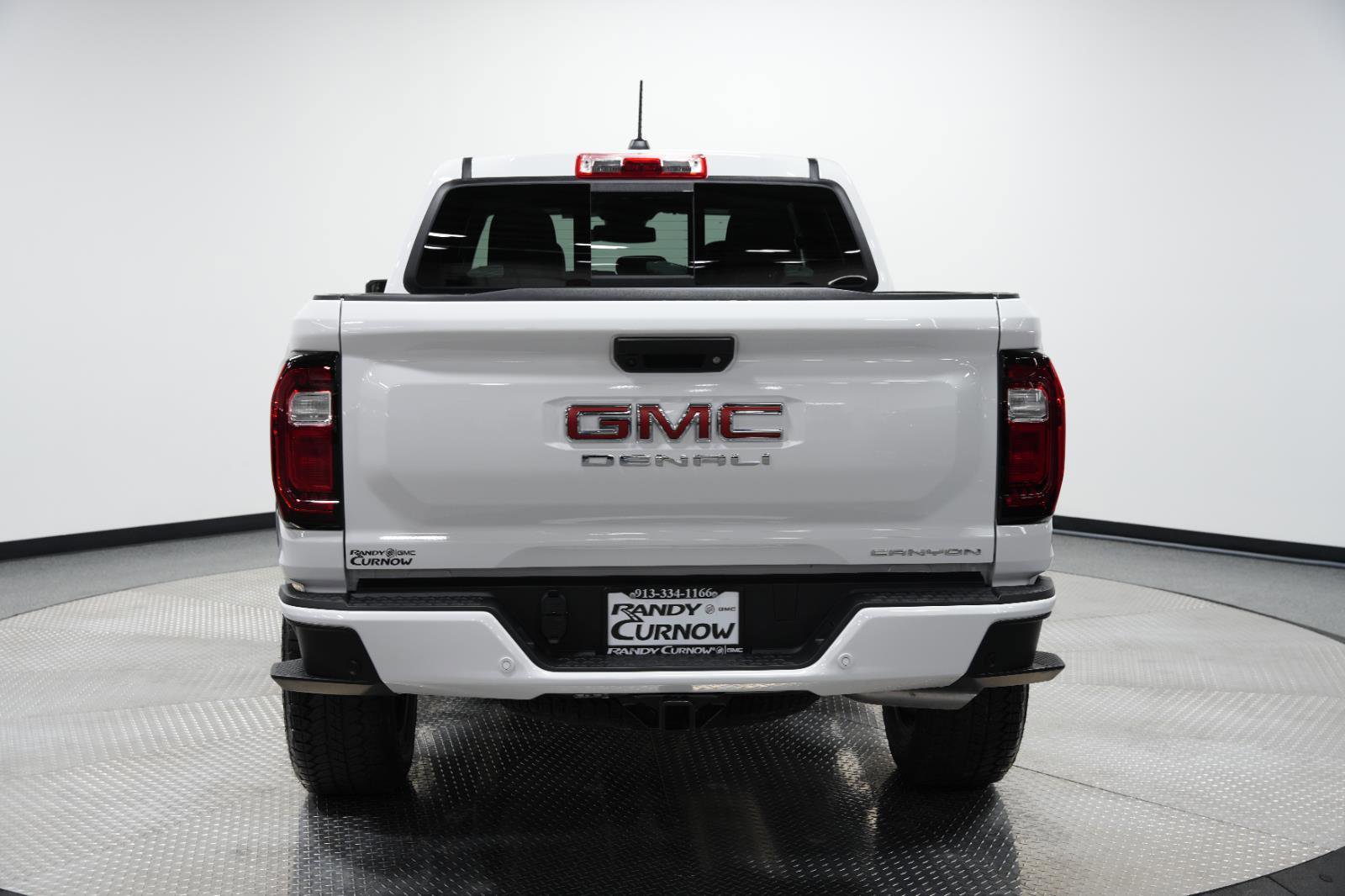New 2026 GMC Canyon Denali image 6