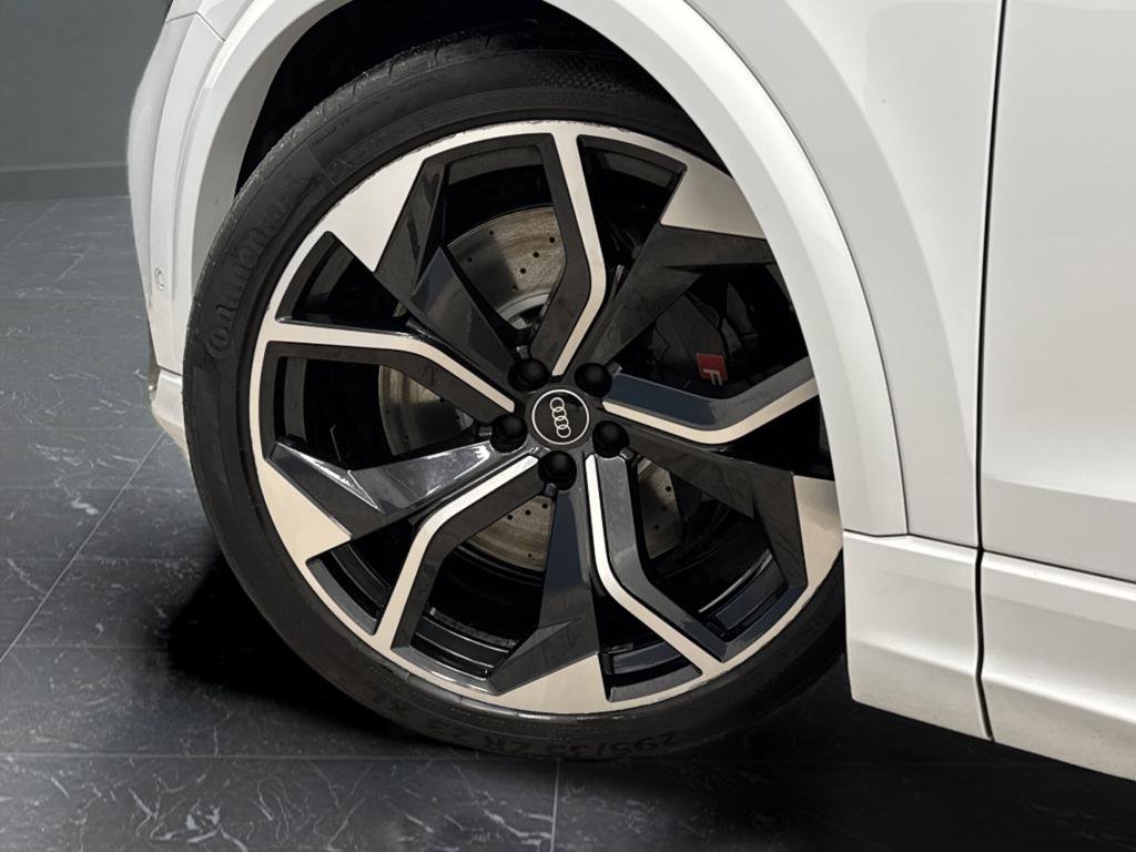 Used 2023 Audi RS Q8 w/ Black Optic Package image 35