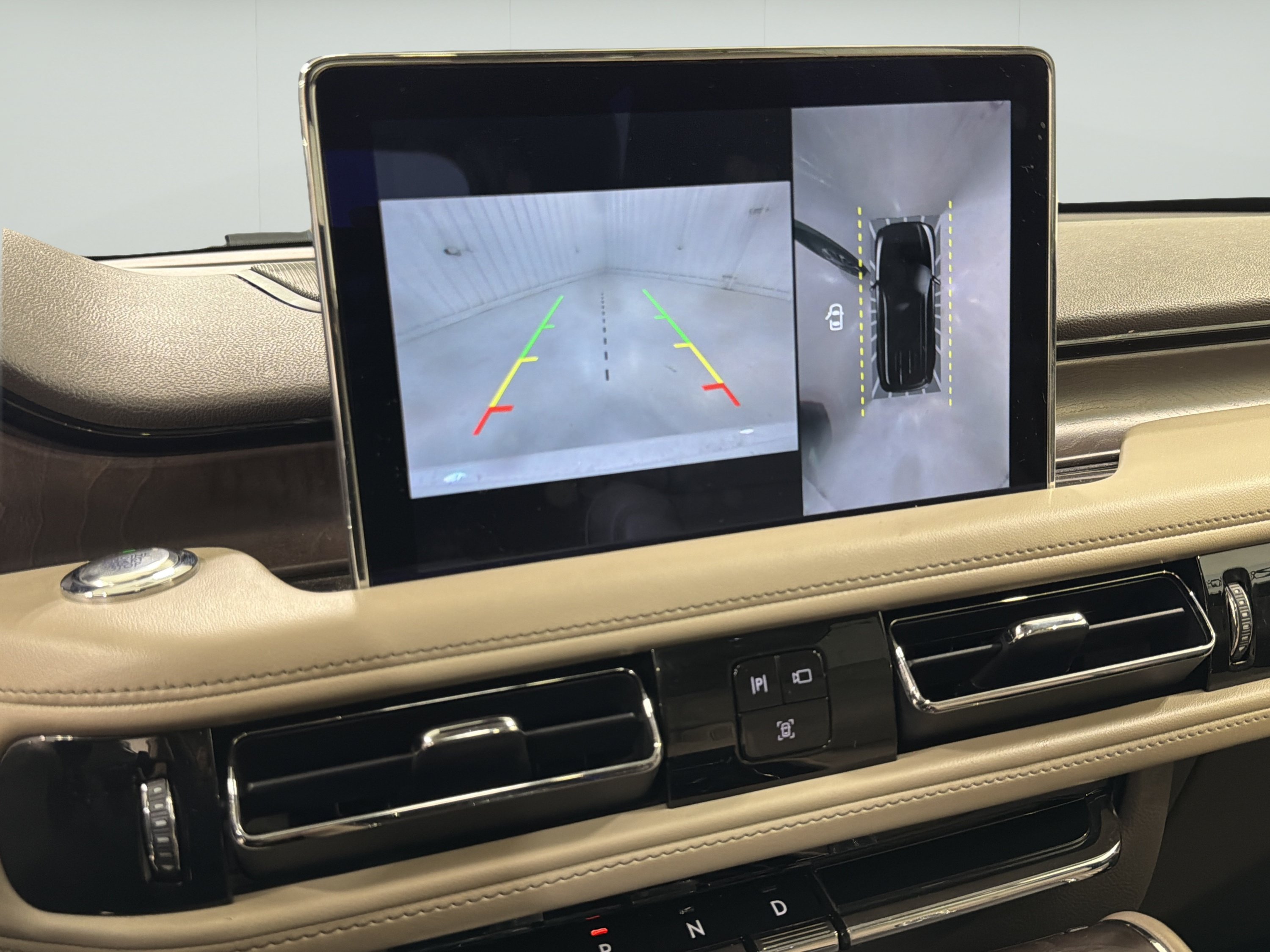 Used 2020 Lincoln Aviator Reserve w/ Equipment Group 202A AWD/4WD image 18