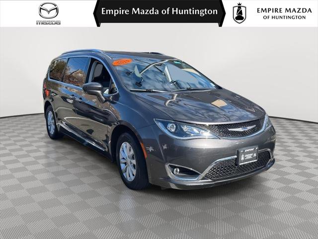 Used 2019 Chrysler Pacifica Touring-L