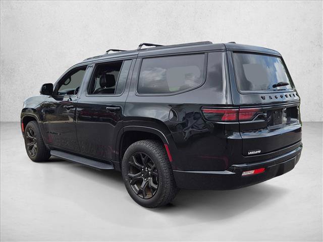 Used 2023 Jeep Wagoneer Series II AWD/4WD image 4