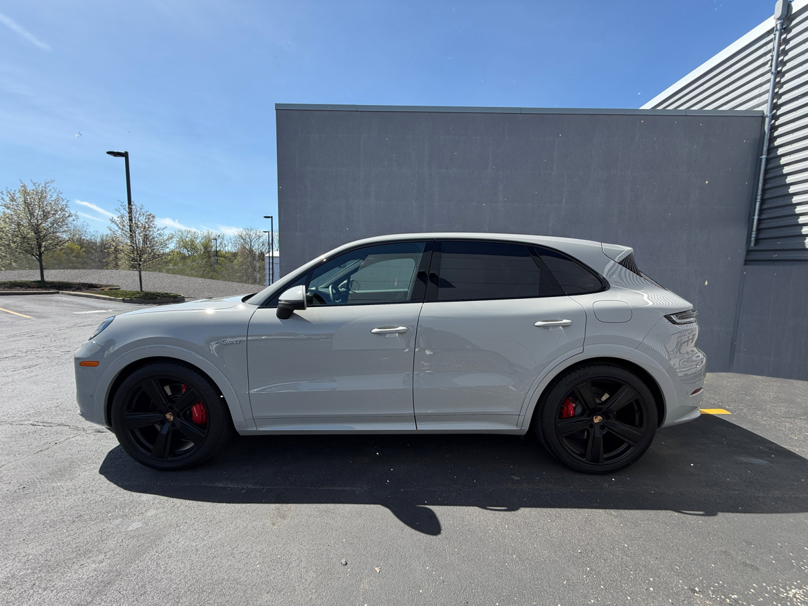 Used 2026 Porsche Cayenne S AWD/4WD image 2