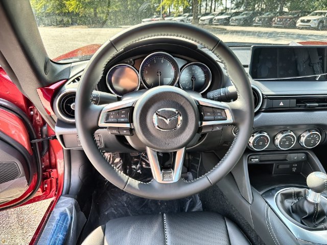 New 2026 MAZDA MX-5 Miata RF Grand Touring RWD image 14