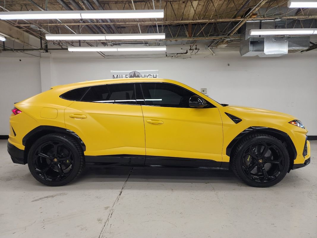 Used 2019 Lamborghini Urus image 4