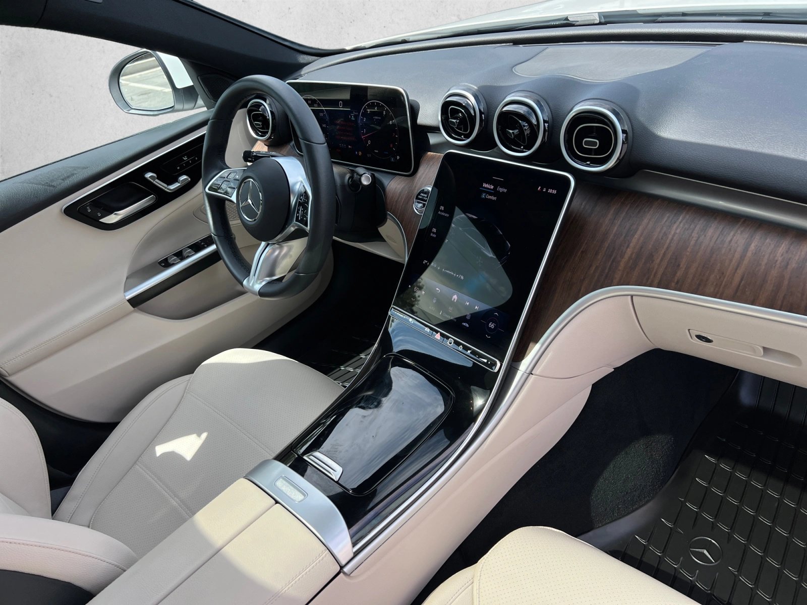 Certified 2026 Mercedes-Benz C 300 4MATIC Sedan image 28