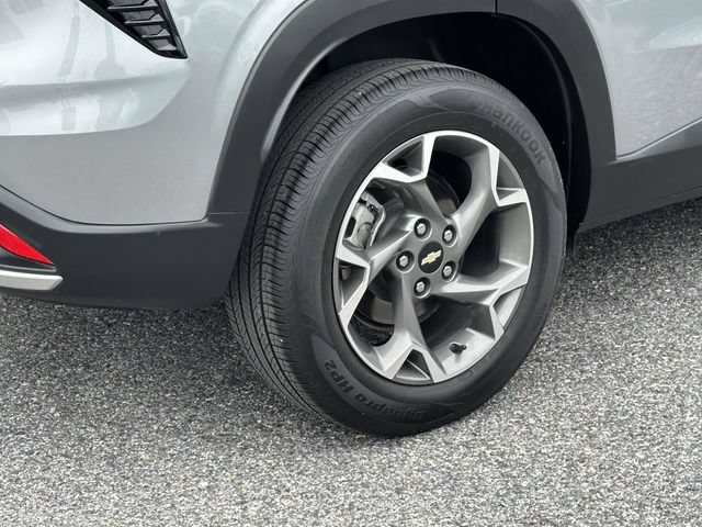Certified 2024 Chevrolet Trax LT FWD image 30