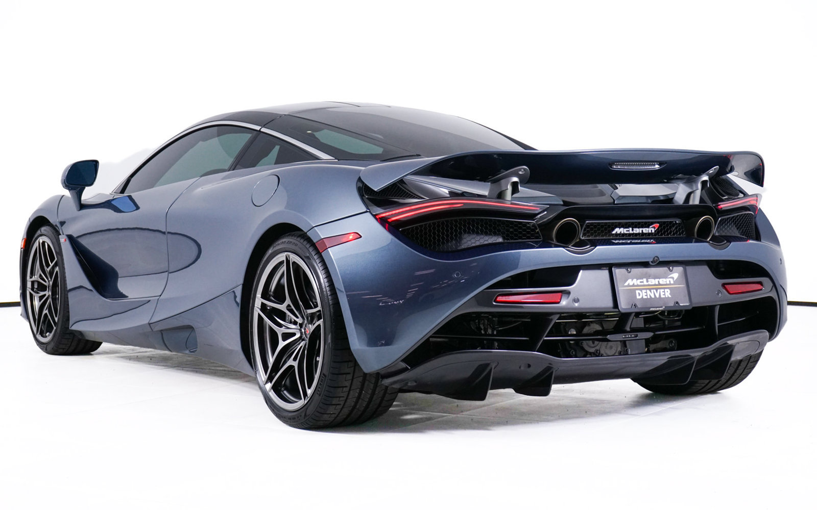 Used 2018 McLaren 720S Luxury RWD image 18