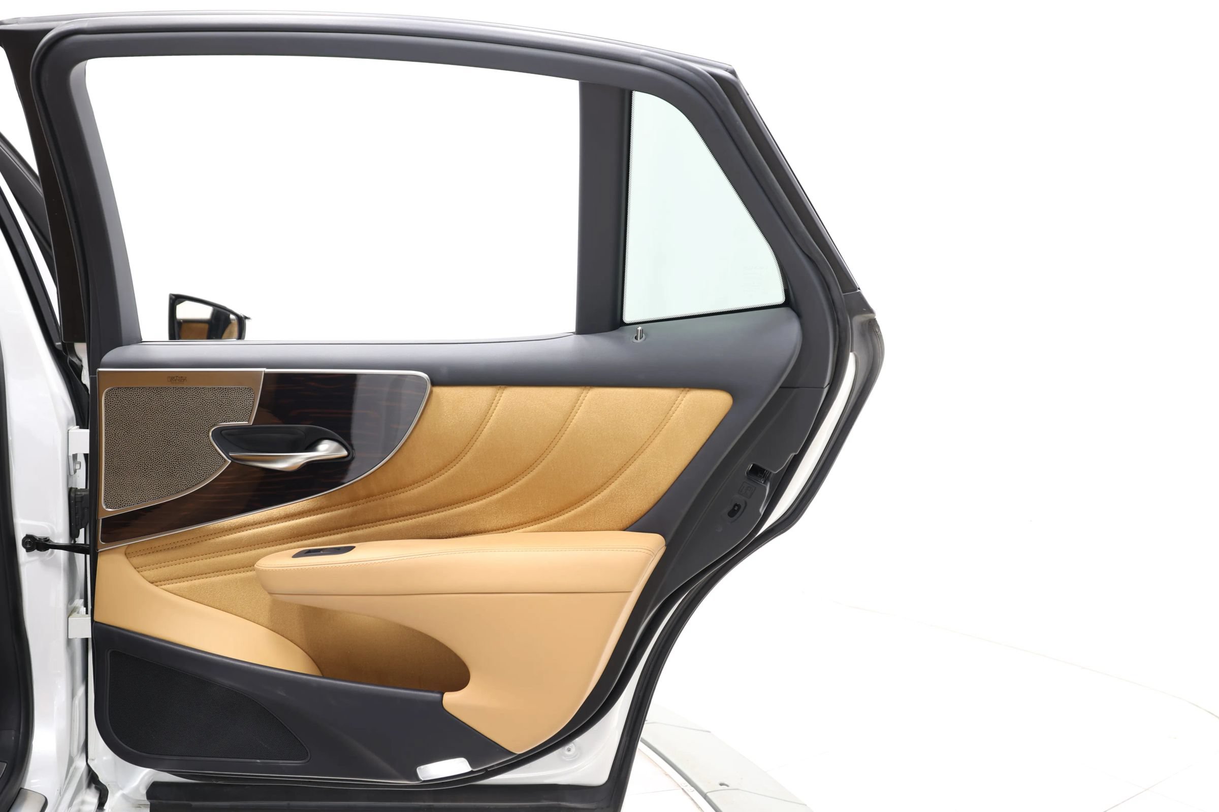 Used 2024 Lexus LS 500 w/ Interior Upgrade Package RWD image 76