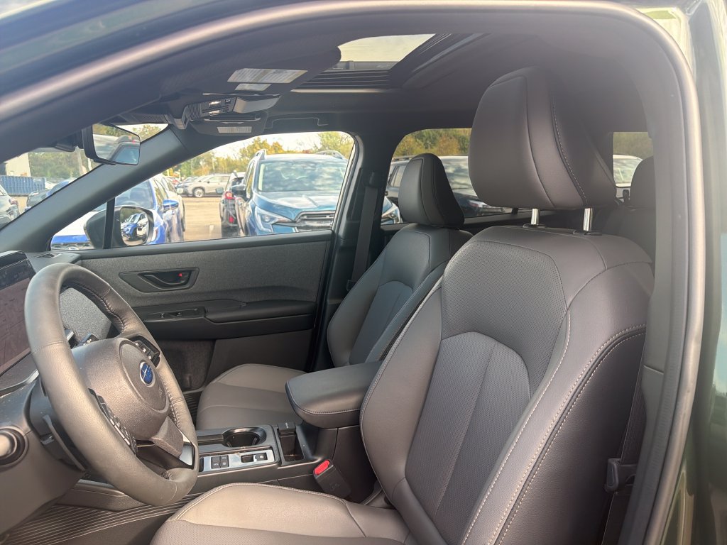 Used 2026 Subaru Outback Limited AWD/4WD image 28