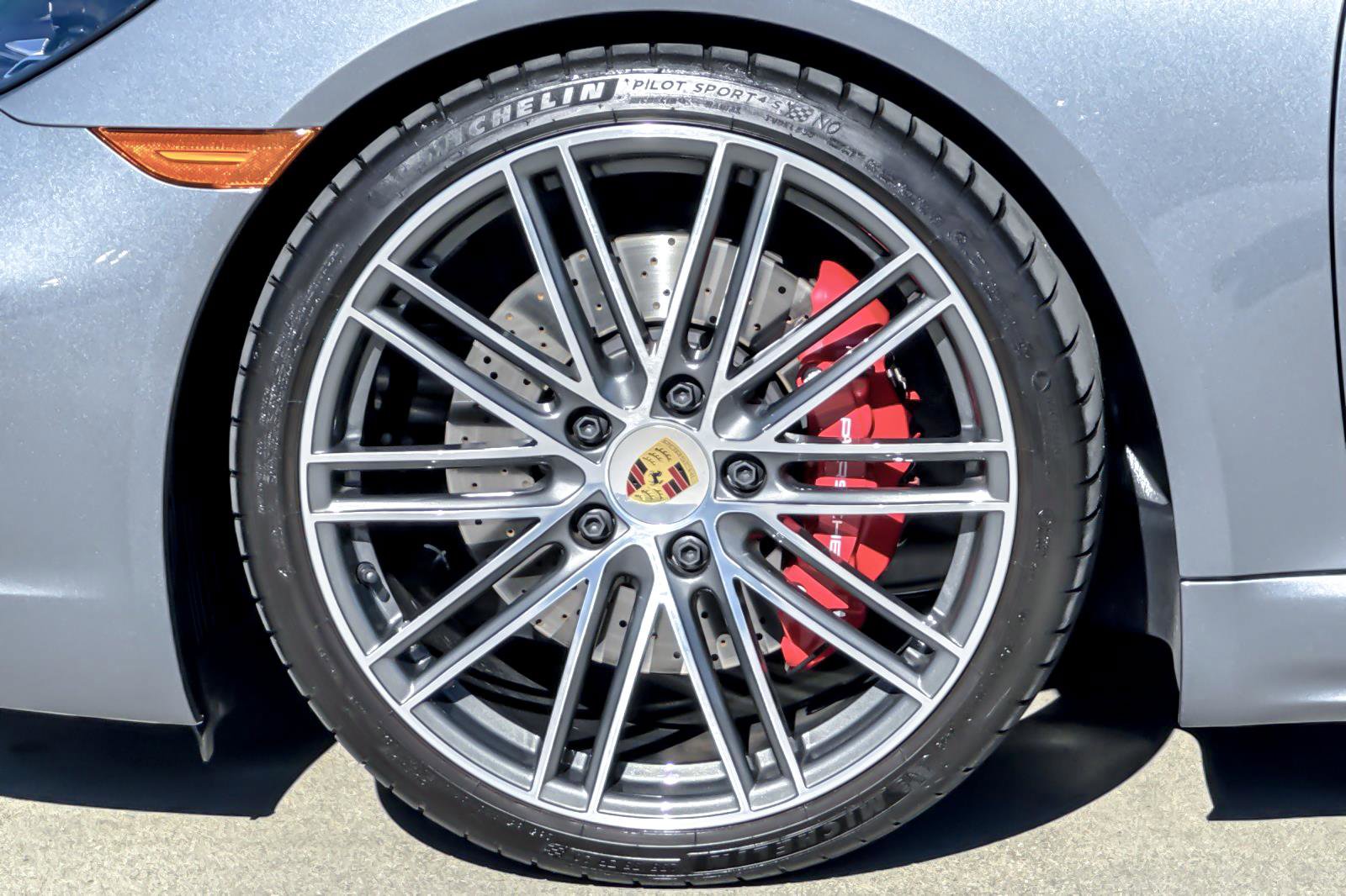 Used 2025 Porsche 718 Cayman GTS image 21