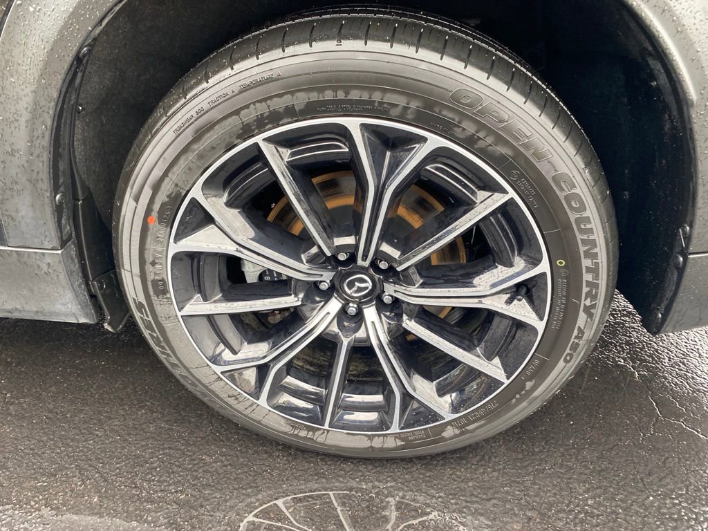 Certified 2025 MAZDA CX-70 Plug-In Hybrid w/ Premium Plus image 31